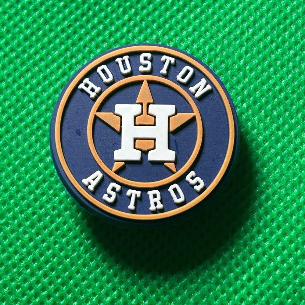 🌼 (5/$10 or 10/$15) NEW “MLB” Fun Croc 
Charm Collection Houston Astros